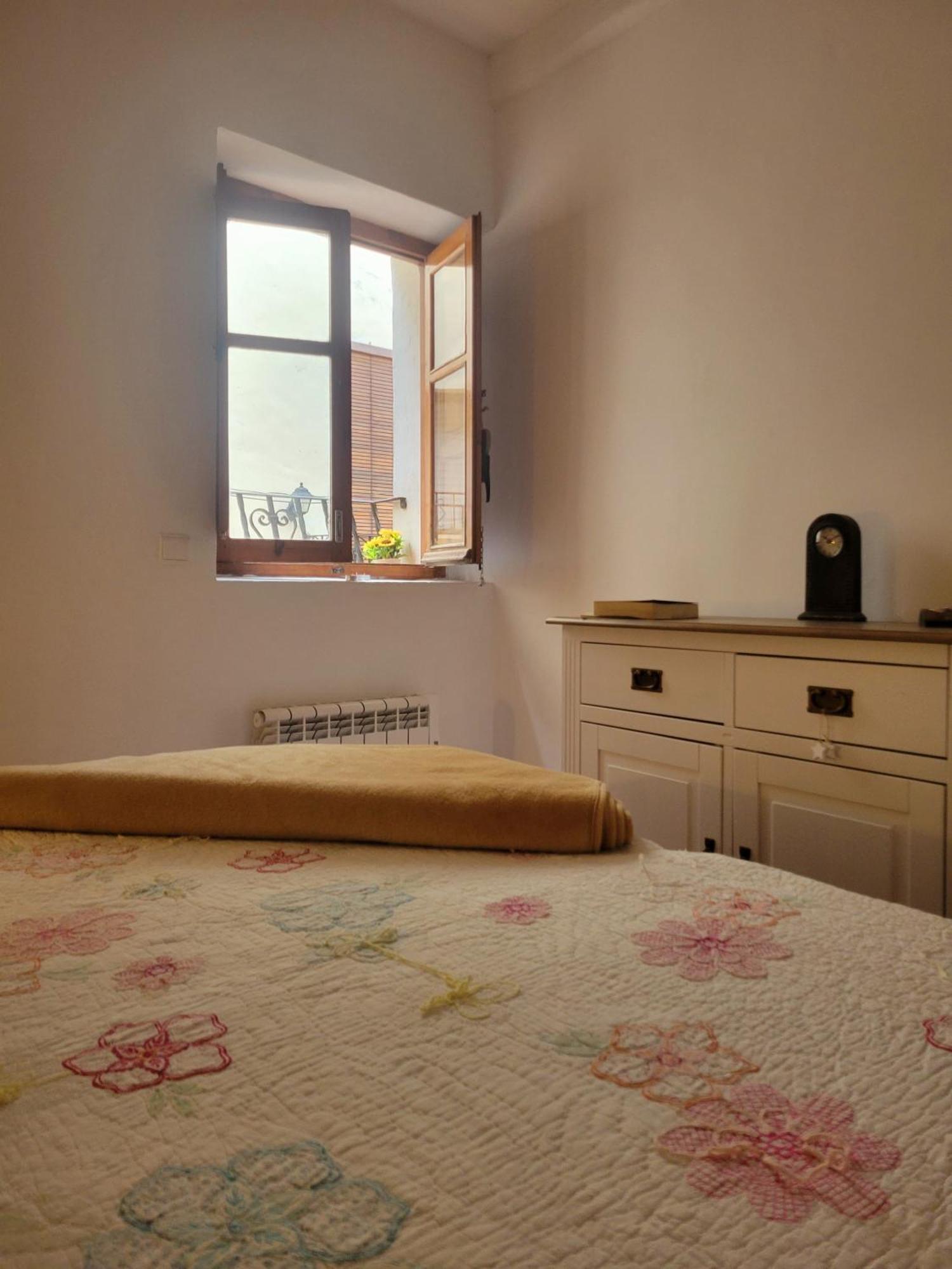 La Casita De Las Hadas Villa Biar Eksteriør billede